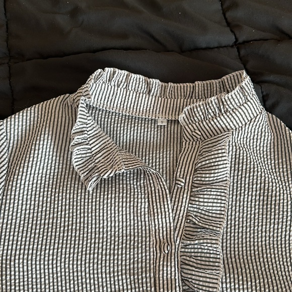 Striped Ruffle Button Down - Picture 4 of 6